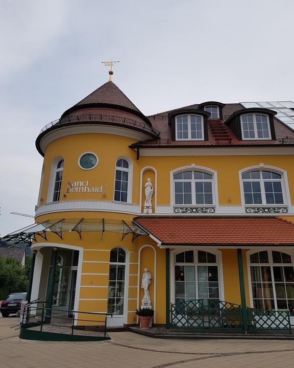 Spezerei Sanct Bernhard Kaffeehaus und Chokolaterie